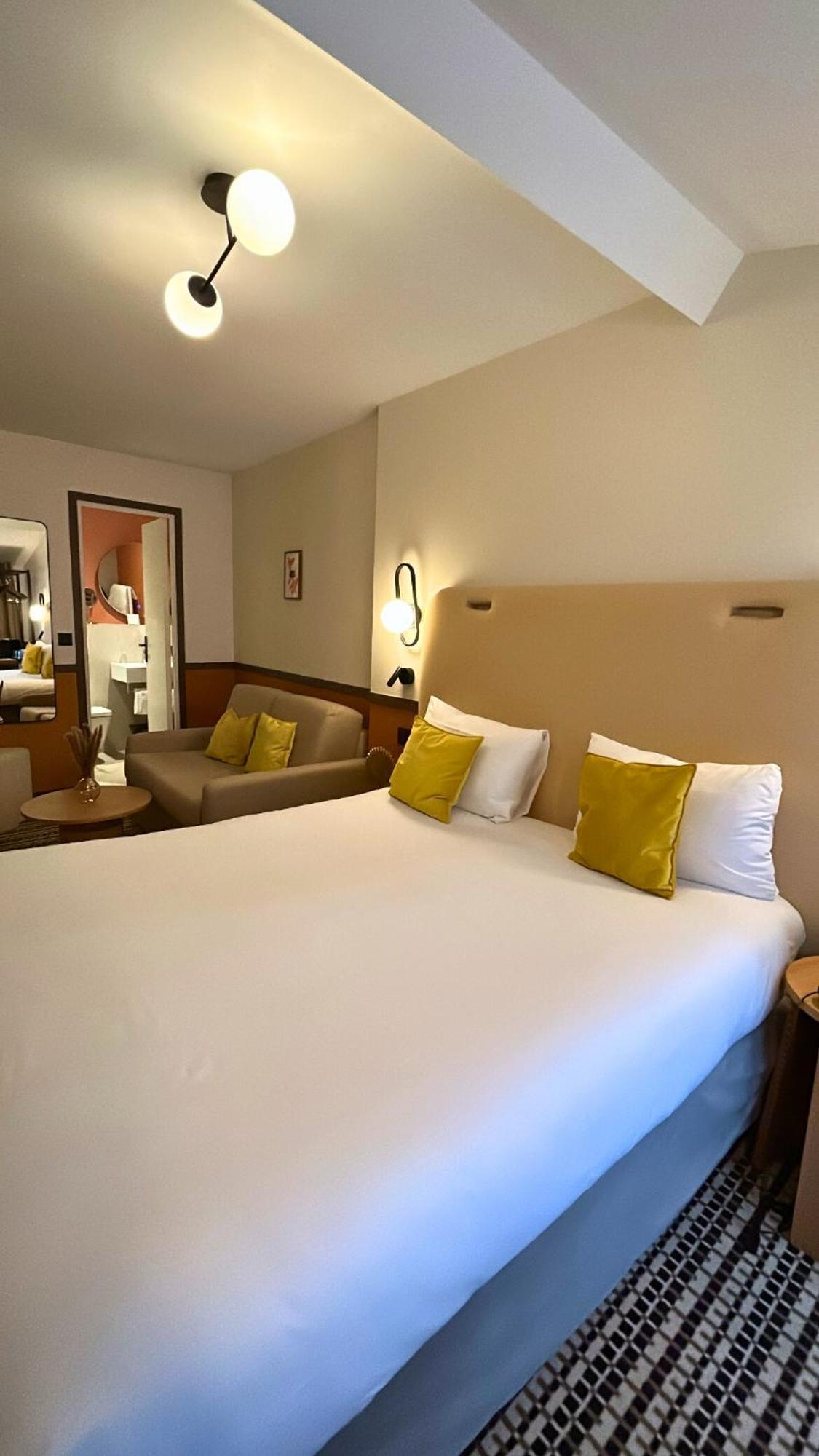 Best Western Plus Au Grand Saint Jean Бон Екстериор снимка